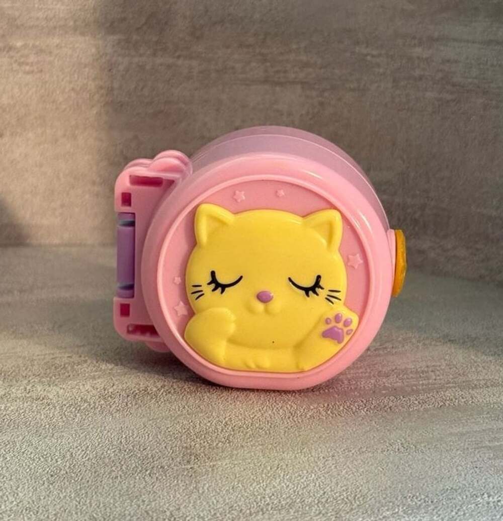 Polly Pocket Sleepy Pets Compact Cat Playset